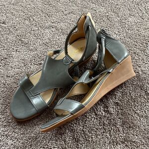 Jolimall Gray Leather Wedge Sandals Ankle Strap Comfort SIZE 8